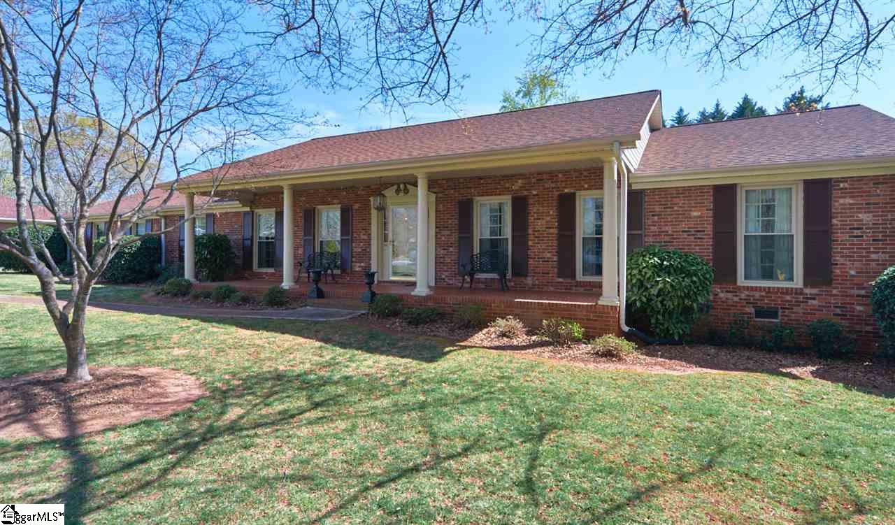 115 Covington Road Greenville, SC 29617 - Photo 4 of 27 Gallery Image 4