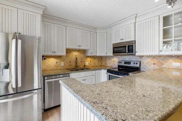 $304,500 | 5678 Southeast Riverboat Drive, Unit 129, Stuart, FL 34997