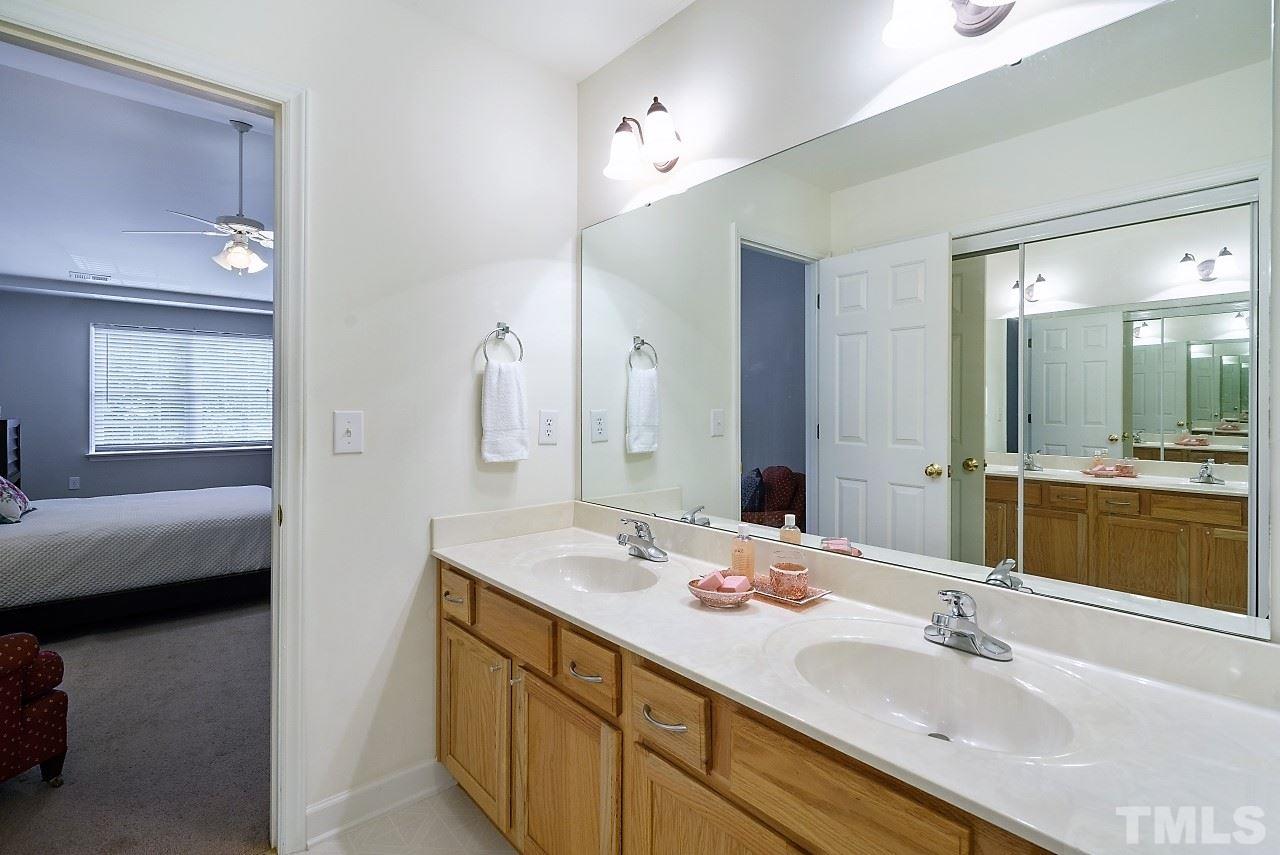 5423 Goldenglow Way Raleigh, NC 27606 - Photo 20 of 28 Gallery Image 20