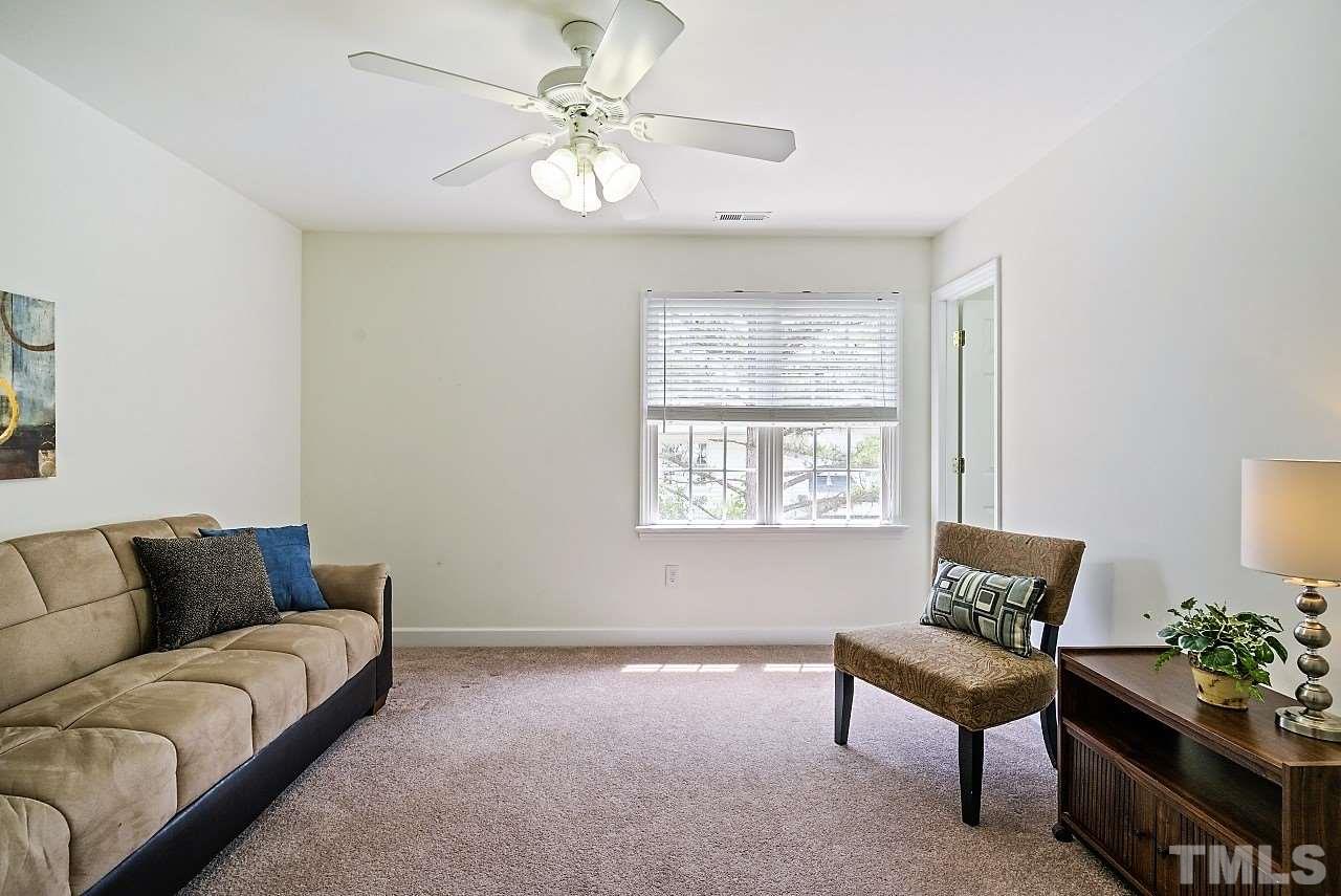 5423 Goldenglow Way Raleigh, NC 27606 - Photo 23 of 28 Gallery Image 23
