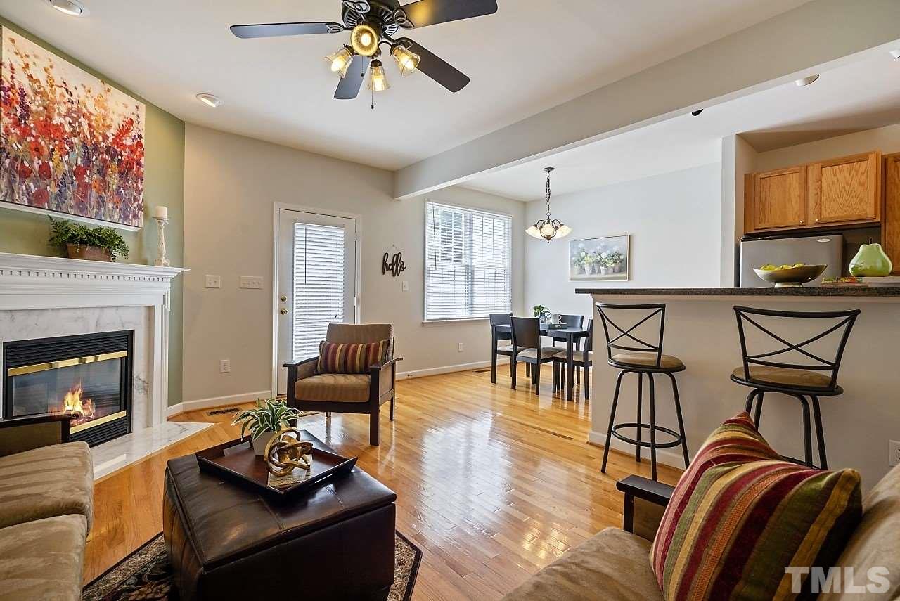 5423 Goldenglow Way Raleigh, NC 27606 - Photo 6 of 28 Gallery Image 6
