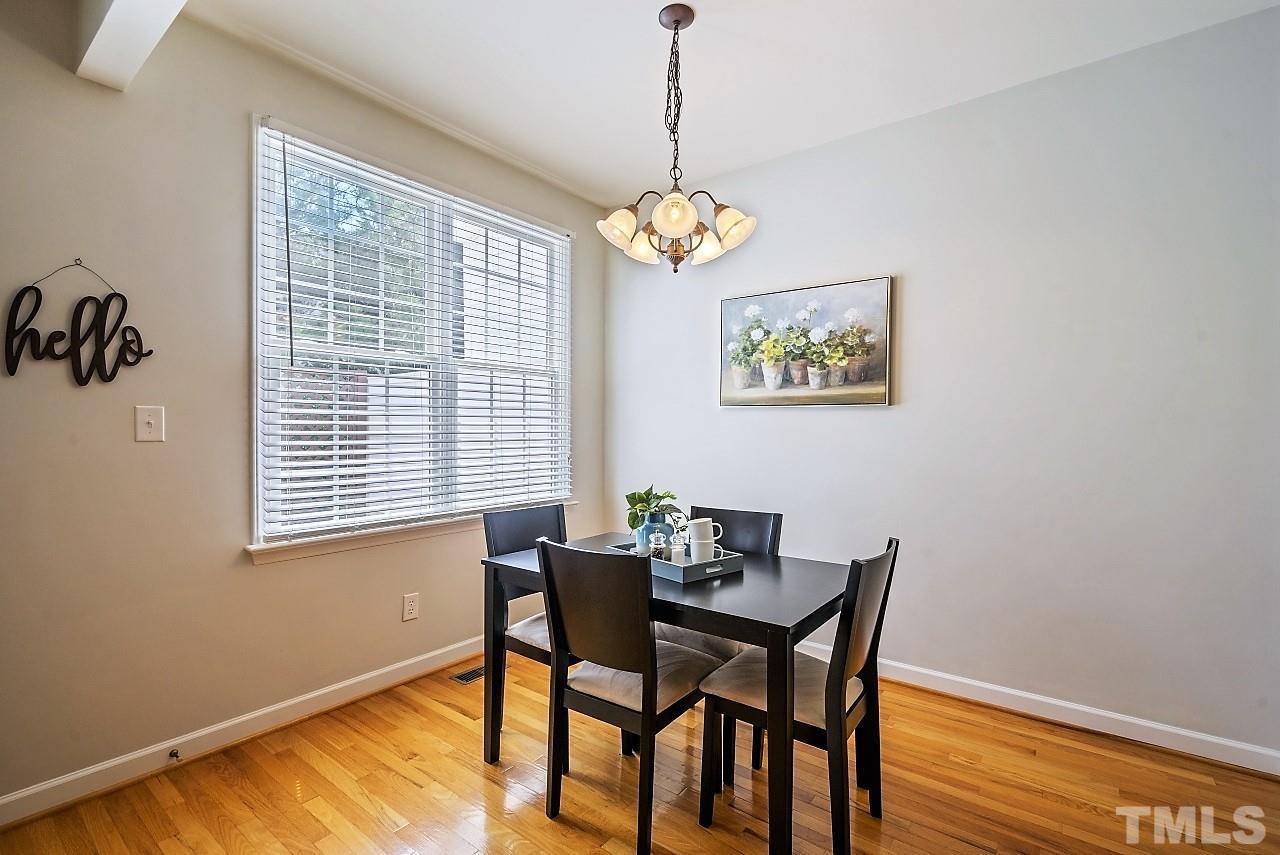5423 Goldenglow Way Raleigh, NC 27606 - Photo 8 of 28 Gallery Image 8
