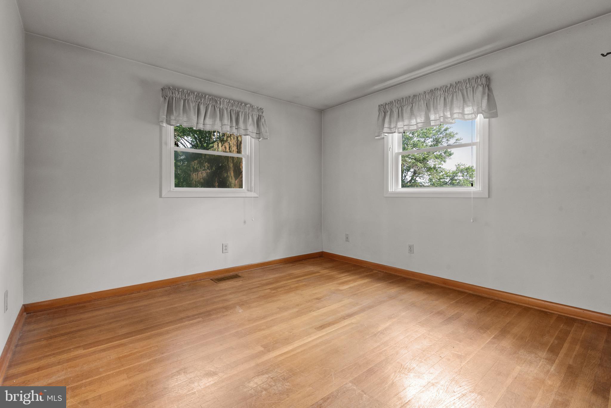 620 Kinderhook Road Columbia, PA 17512 - Photo 12 of 43 Bedroom 1