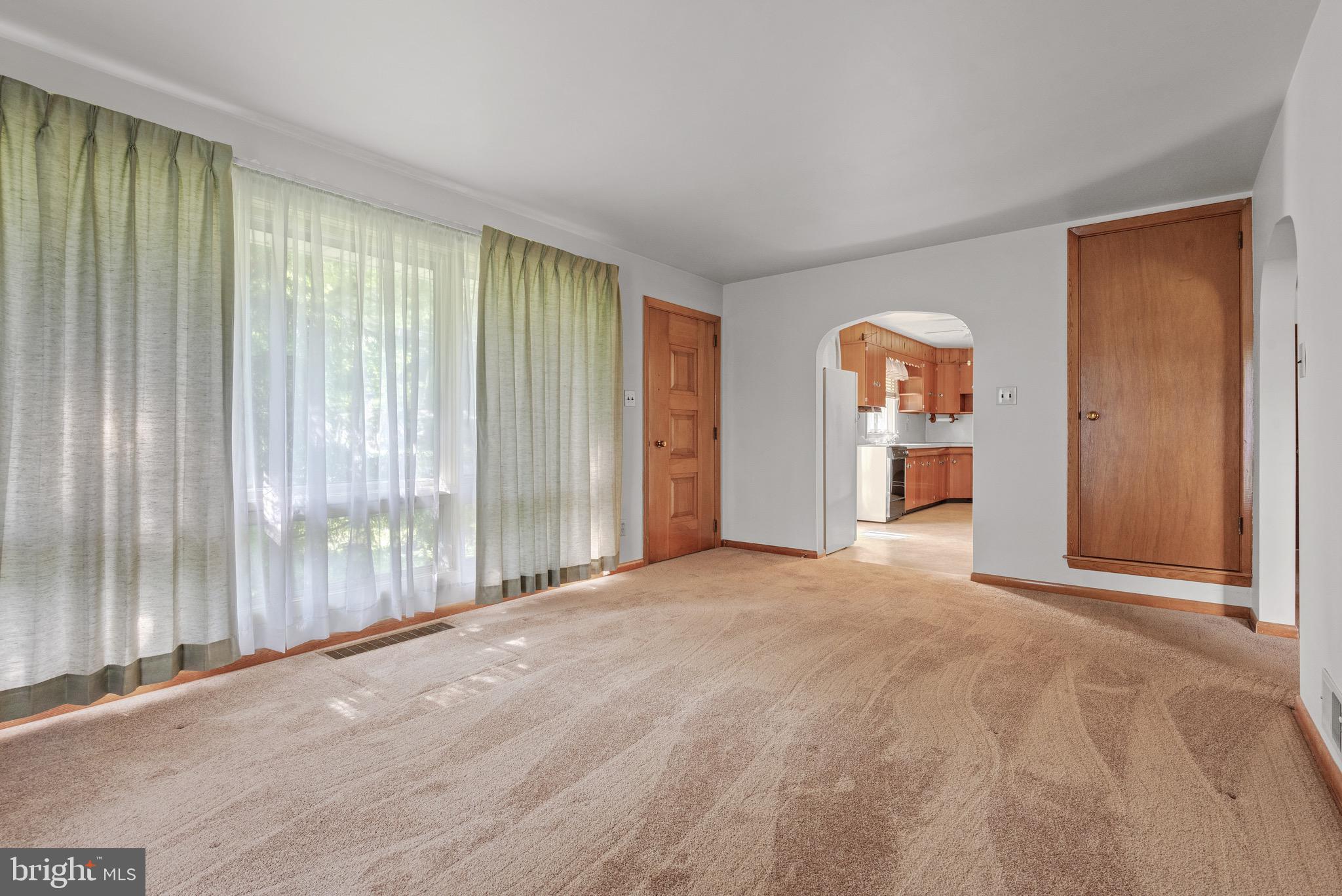620 Kinderhook Road Columbia, PA 17512 - Photo 10 of 43 Hardwood under this living room floor