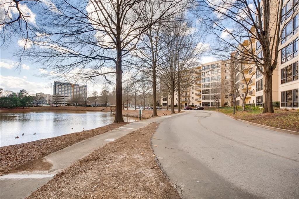 1800 Clairmont Lake, Unit A325 Decatur, GA 30033 - Photo 46 of 51