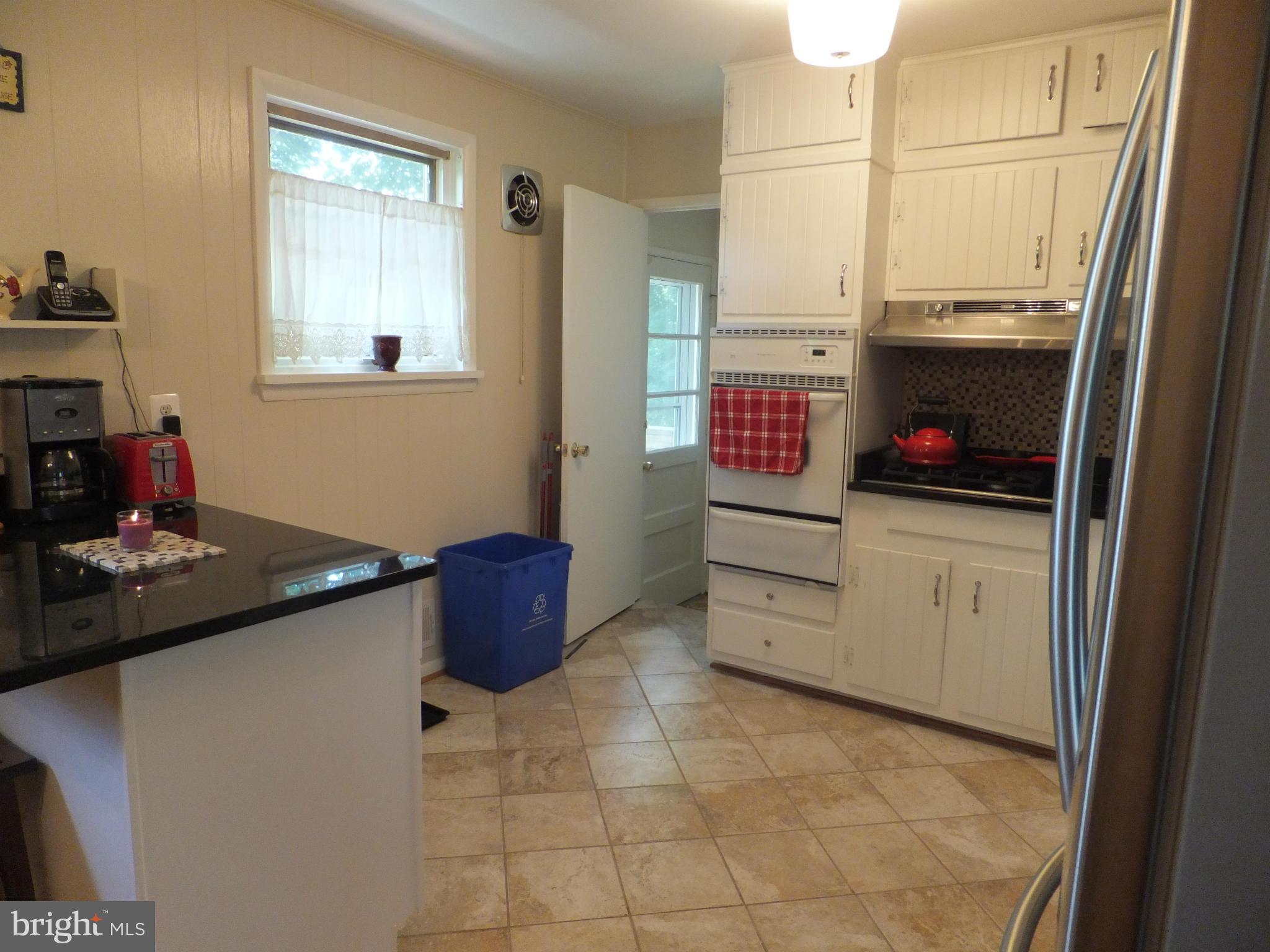 11107 Rock Road Rockville, MD 20852 - Photo 3 of 26 Kitchen