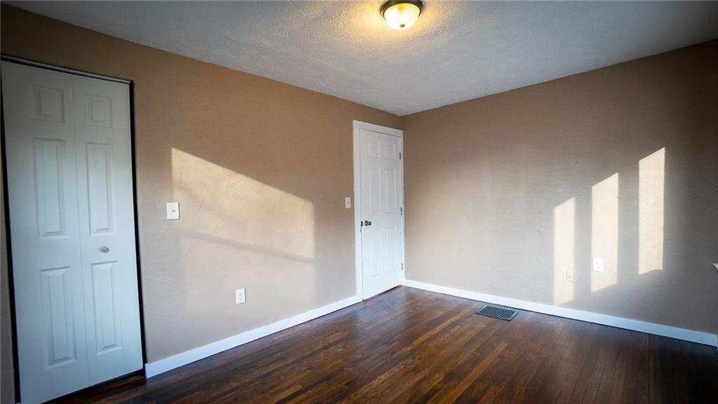 927 Hooker Road Karns City, PA 16041 - Photo 17 of 25 12x9 Third Bedroom