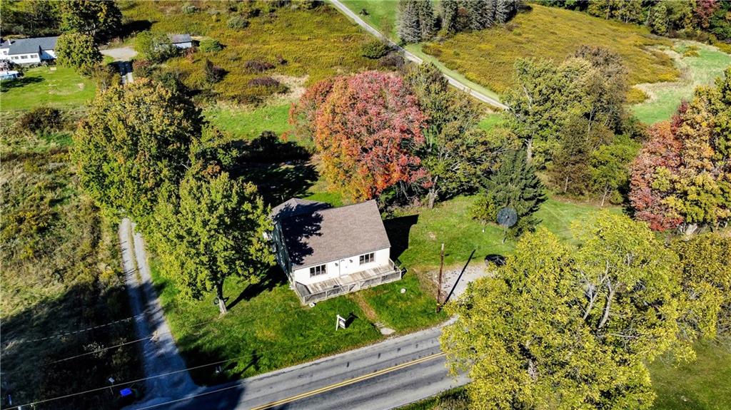 927 Hooker Road Karns City, PA 16041 - Photo 2 of 25 Gallery Image 2