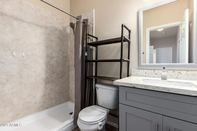 $375,000 | 6833 South 70th Drive, Laveen, AZ 85339