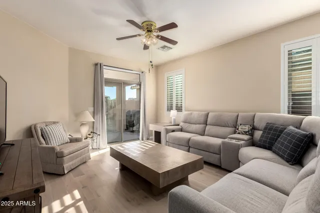 $375,000 | 6833 South 70th Drive, Laveen, AZ 85339