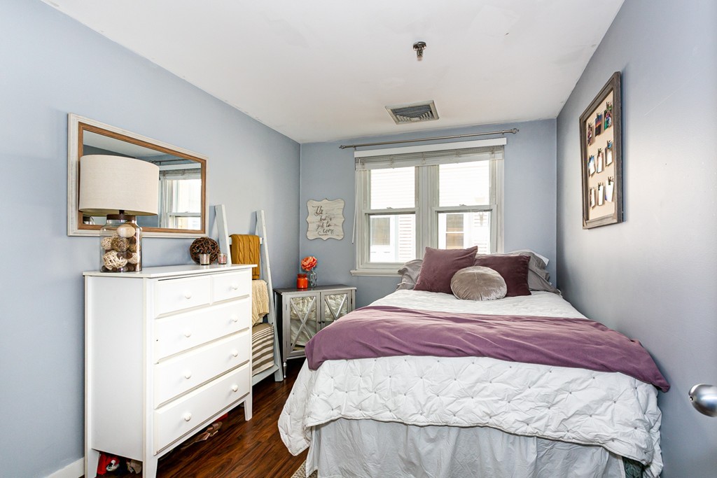 126 Tudor Street, Unit E Boston, MA 02127 - Photo 11 of 17