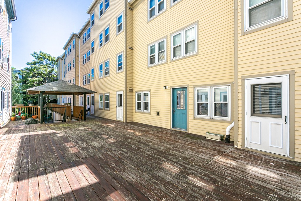 126 Tudor Street, Unit E Boston, MA 02127 - Photo 13 of 17