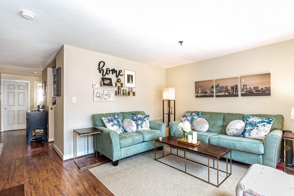 126 Tudor Street, Unit E Boston, MA 02127 - Photo 2 of 17