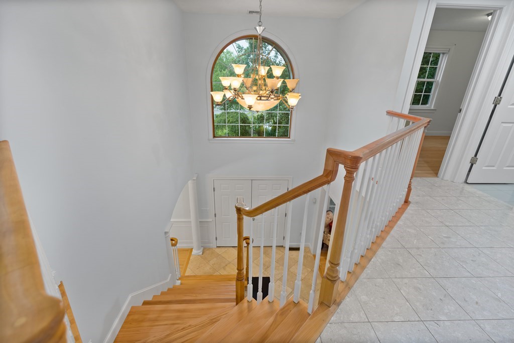 10 Stagecoach Road Lynnfield, MA 01940 - Photo 19 of 38 Gallery Image 19