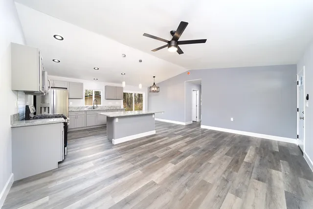 $355,000 | 11-3115 Mokuna Street, Mountain View, HI 96771