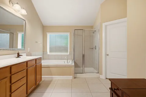 $395,000 | 4406 Pne Holw Trace, Houston, TX 77084