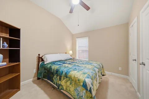 $395,000 | 4406 Pne Holw Trace, Houston, TX 77084