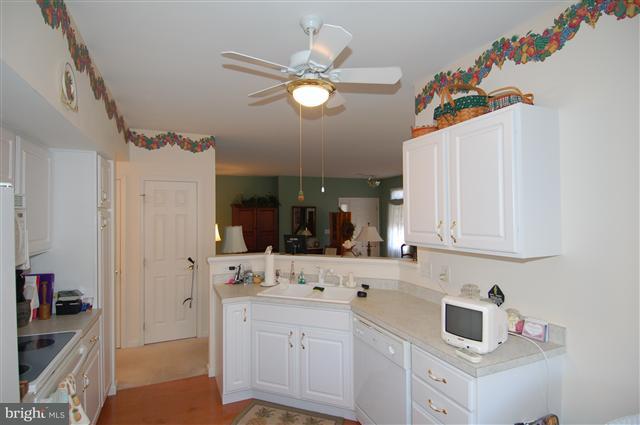 4607 Deer Path Road Harrisburg, PA 17110 - Photo 4 of 10 Gallery Image 4