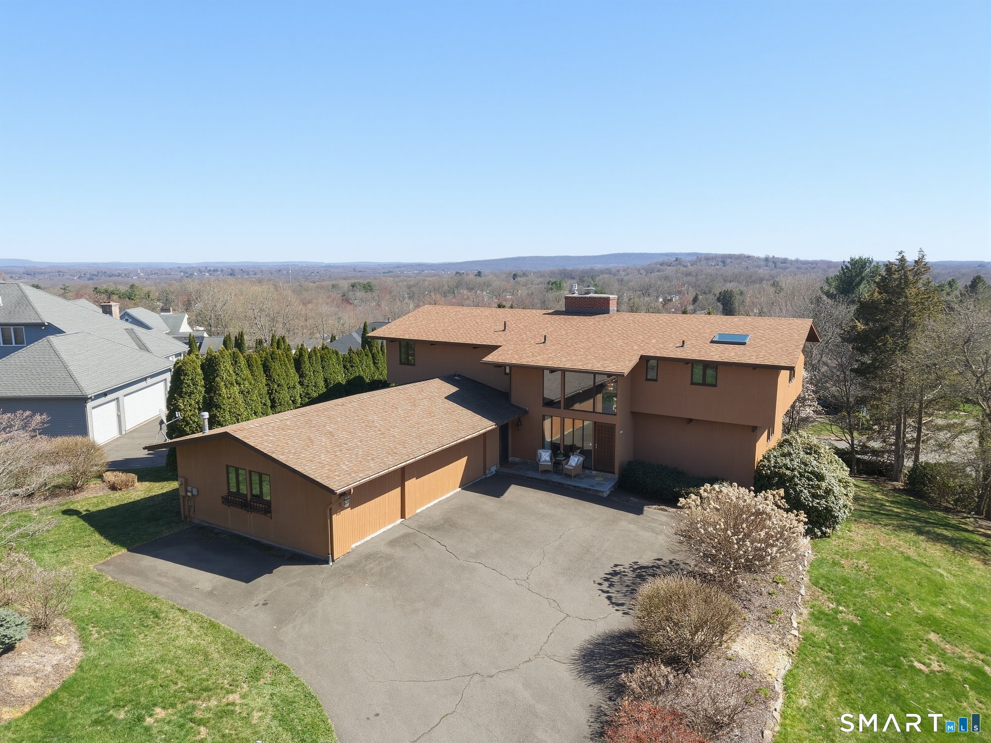 279 Mooreland Road Berlin, CT 06037 - Photo 2 of 40 Perfectly situated for gorgeous views. 3-car garage with additional workbench area.