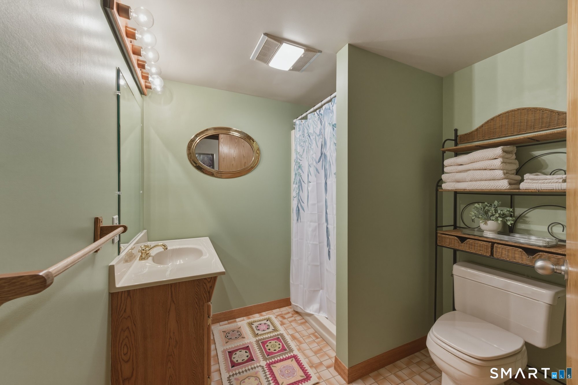 279 Mooreland Road Berlin, CT 06037 - Photo 32 of 40 Full bathroom lower level with shower