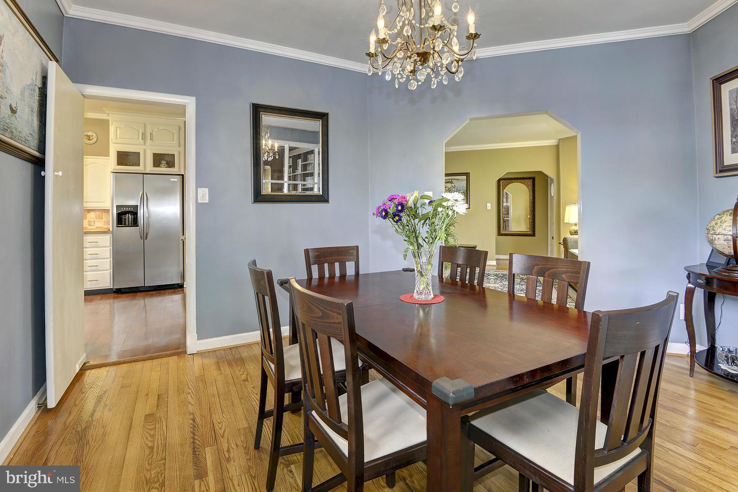 9526 Riley Road Silver Spring, MD 20910 - Photo 8 of 30 Dining Room