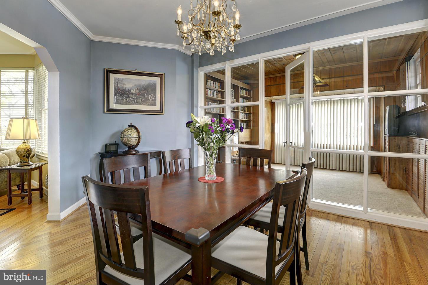 9526 Riley Road Silver Spring, MD 20910 - Photo 9 of 30 Dining Room