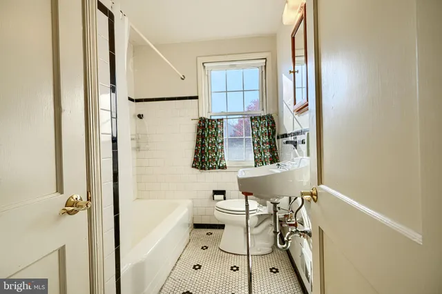 $264,900 | 1602 Glen Keith Boulevard, Towson, MD 21286