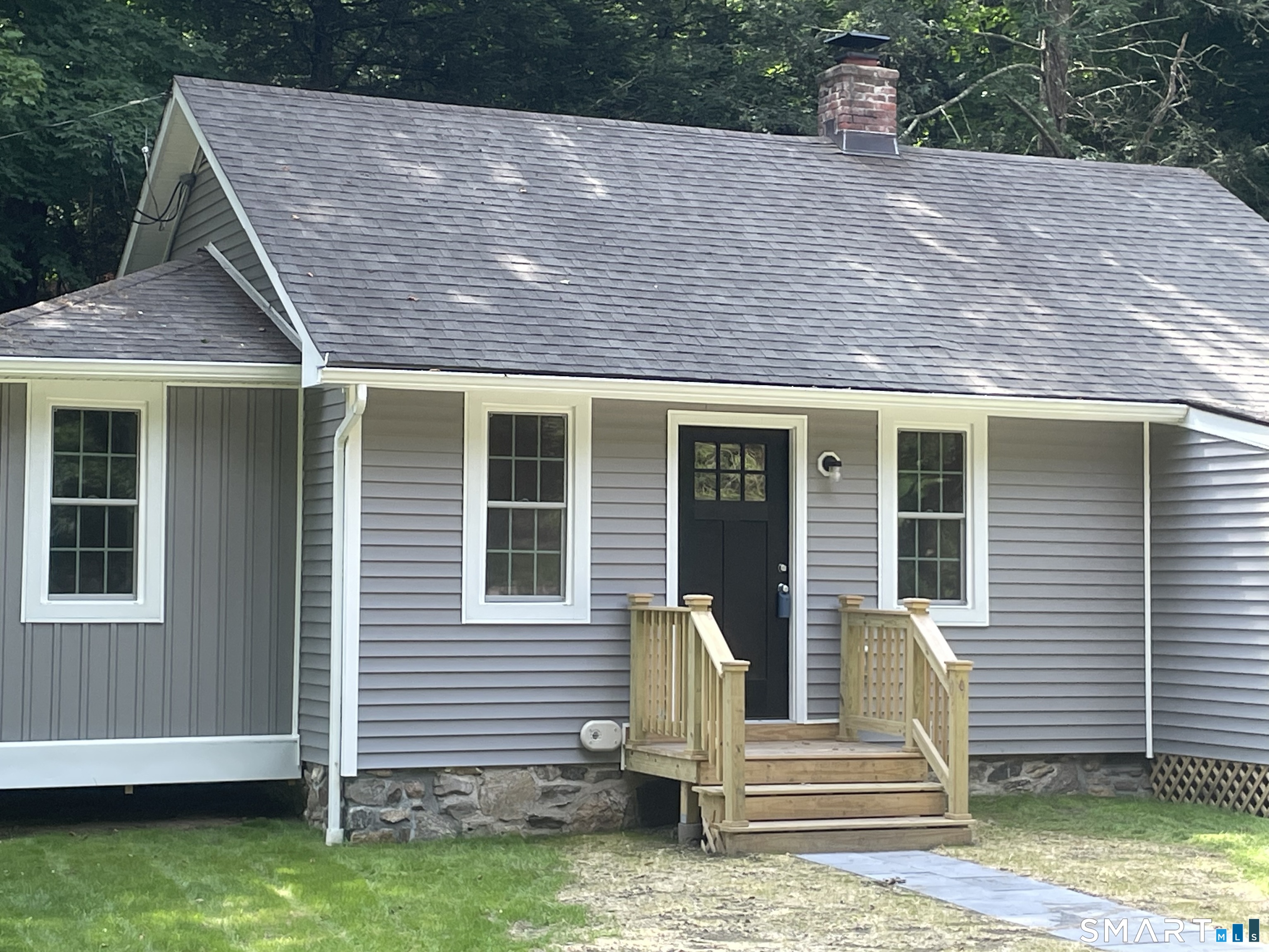73 Simpaug Turnpike Redding, CT 06896 - Photo 3 of 3
