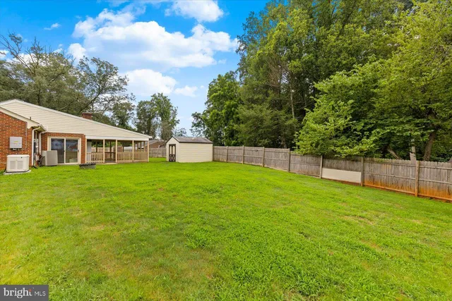 $460,000 | 300 Phillips Street, Fredericksburg, VA 22405