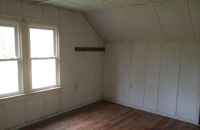 7921 Harmon Road Powell, TN 37849 - Photo 3 of 4 BEDROOM 1