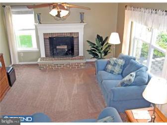 4940 Cabin Run Road Plumsteadville, PA 18947 - Photo 5 of 12 Family Room