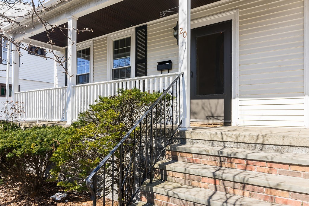 20 Paradise Road, Unit 1 Swampscott, MA 01907 - Photo 15 of 24 Gallery Image 15