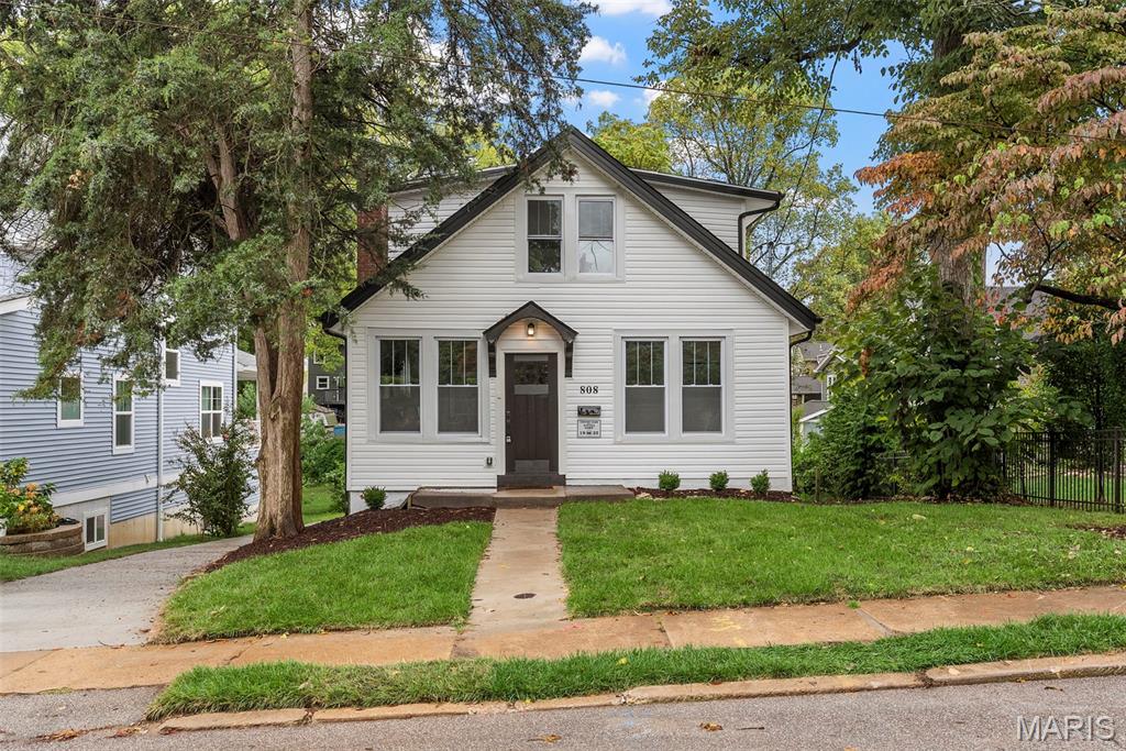 808 Greeley Avenue Webster Groves, MO 63119 - Photo 4 of 61