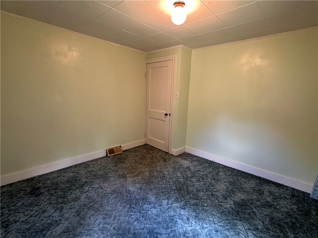 85 Chapman Avenue Auburn, NY 13021 - Photo 19 of 32