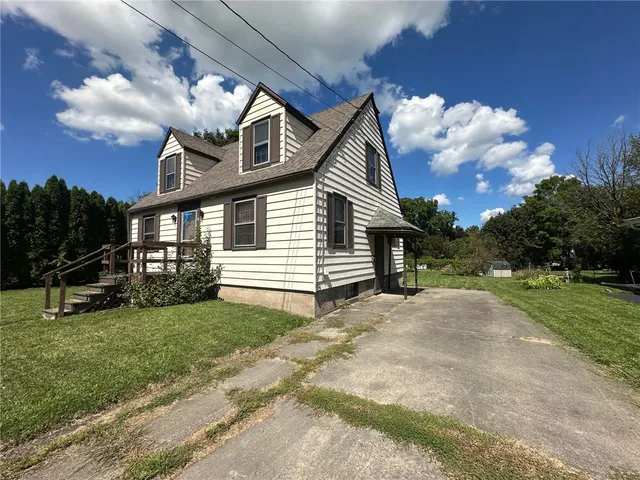 $129,900 | 85 Chapman Avenue, Auburn, NY 13021