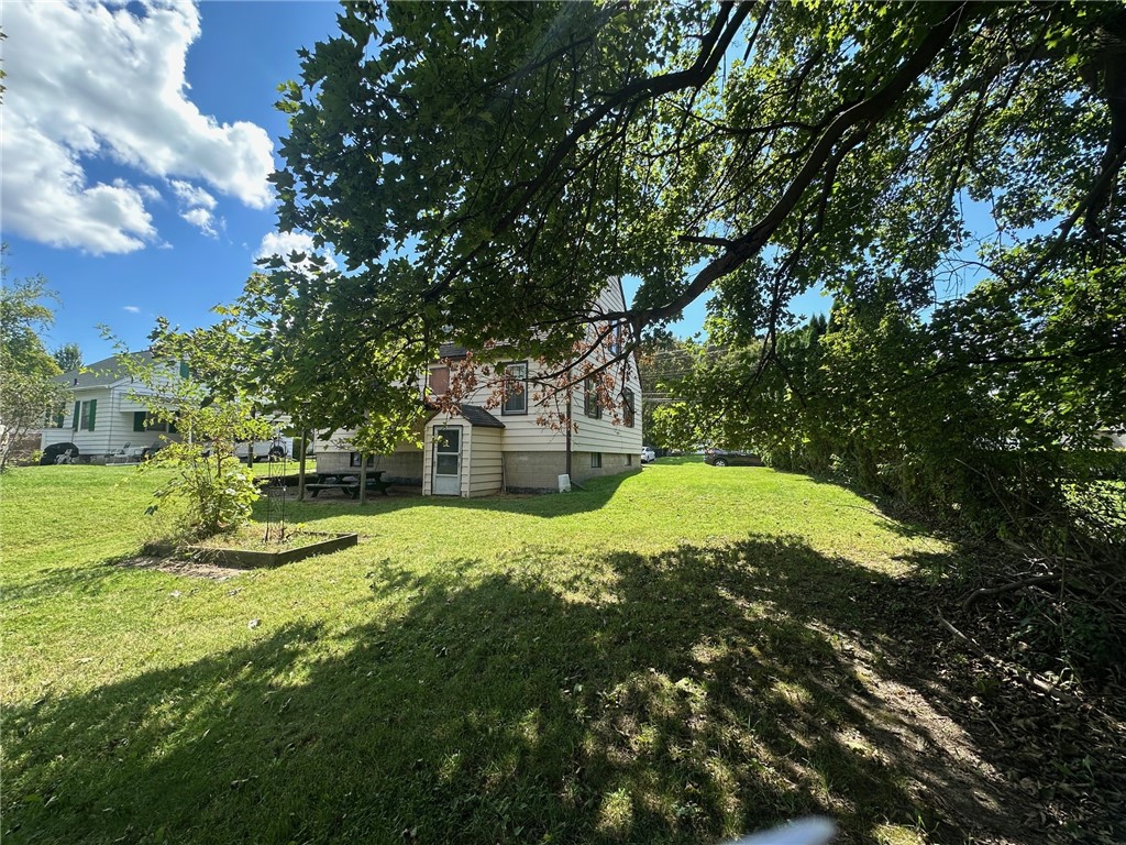 85 Chapman Avenue Auburn, NY 13021 - Photo 6 of 32