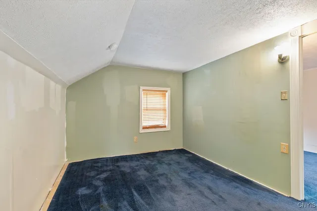 $139,900 | 216 West 4th Street, Oswego, NY 13126