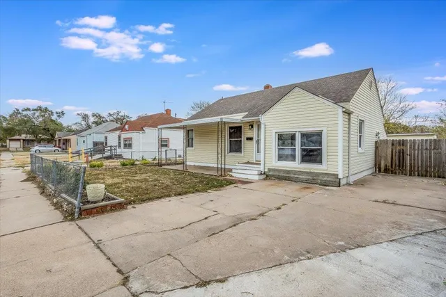 $150,000 | 521 West Kinkaid Street, Wichita, KS 67213