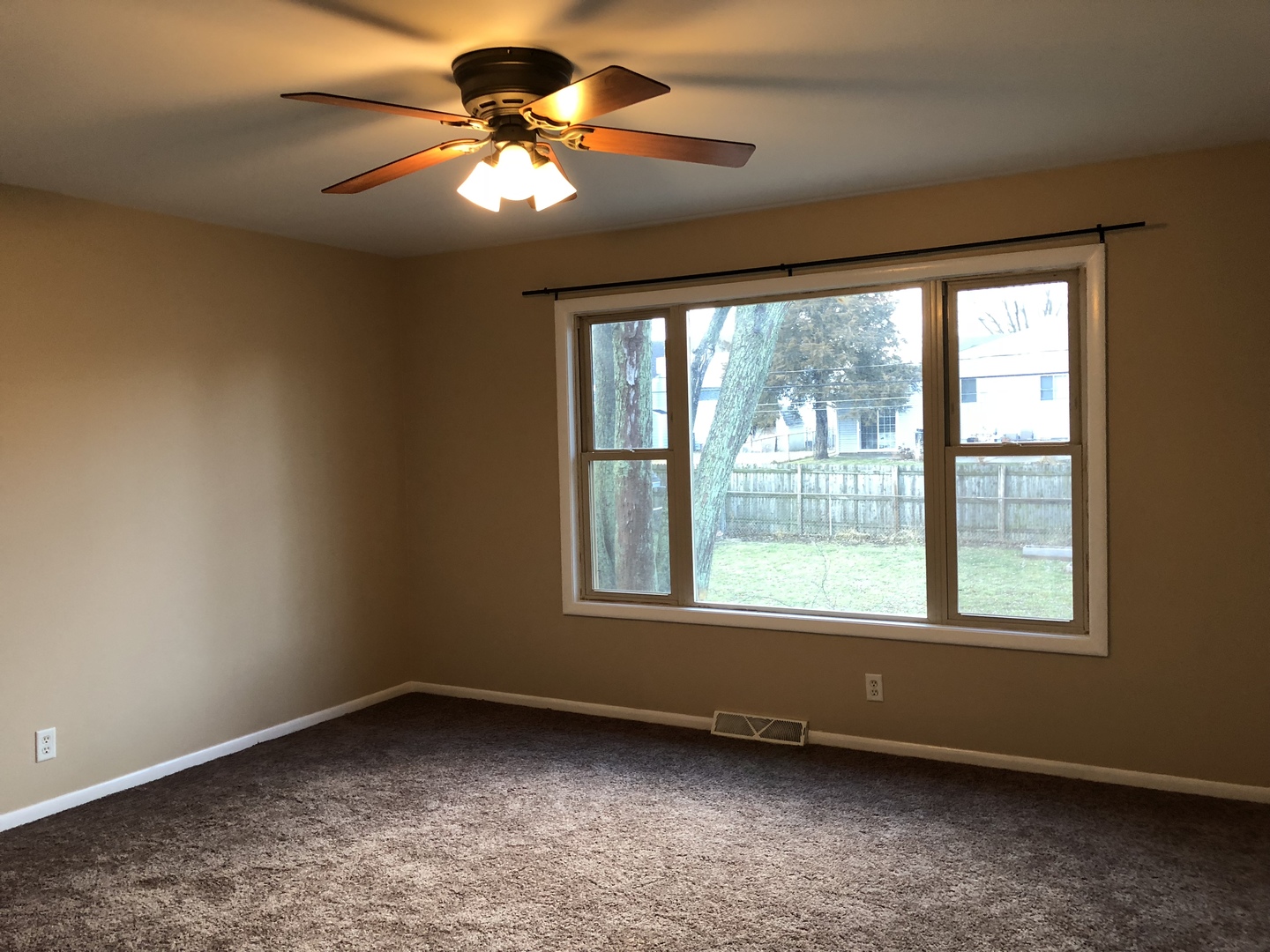 30 Marnel Road Montgomery, IL 60538 - Photo 4 of 15