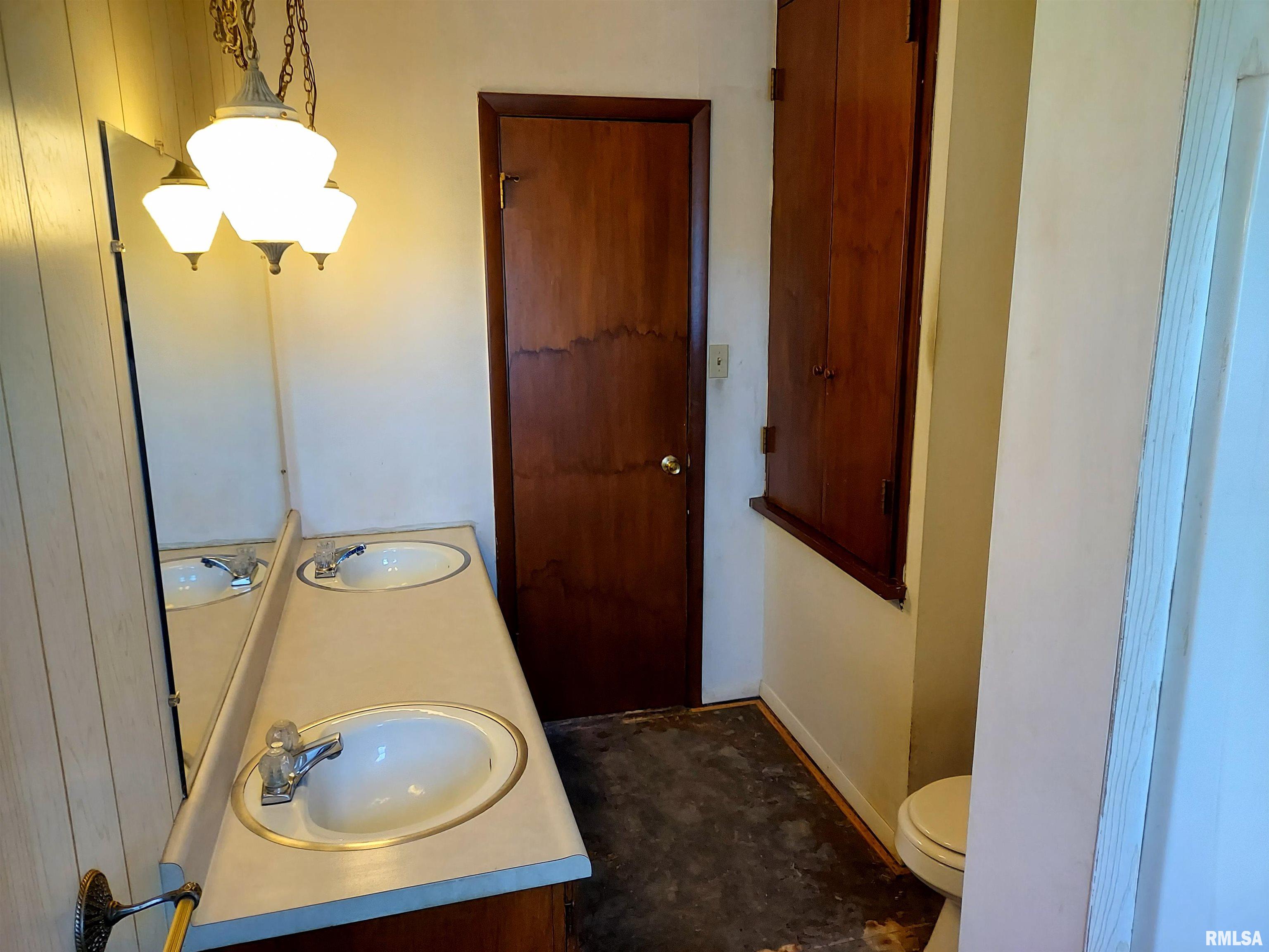 1112 Stacy Lane Macomb, IL 61455 - Photo 19 of 25