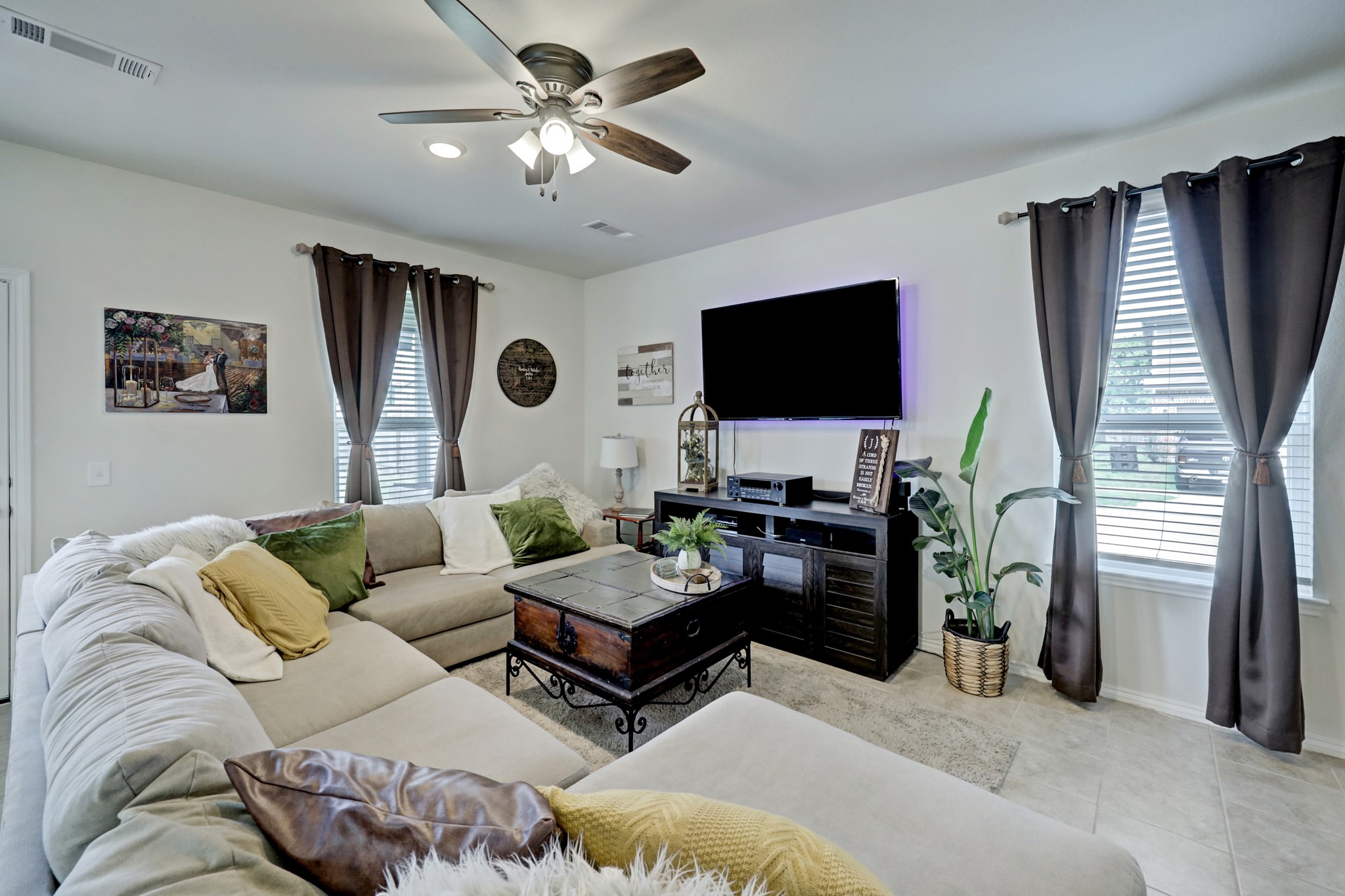 25735 Royal Catchfly Road Katy, TX 77493 - Photo 8 of 31 Alternate view of the living room