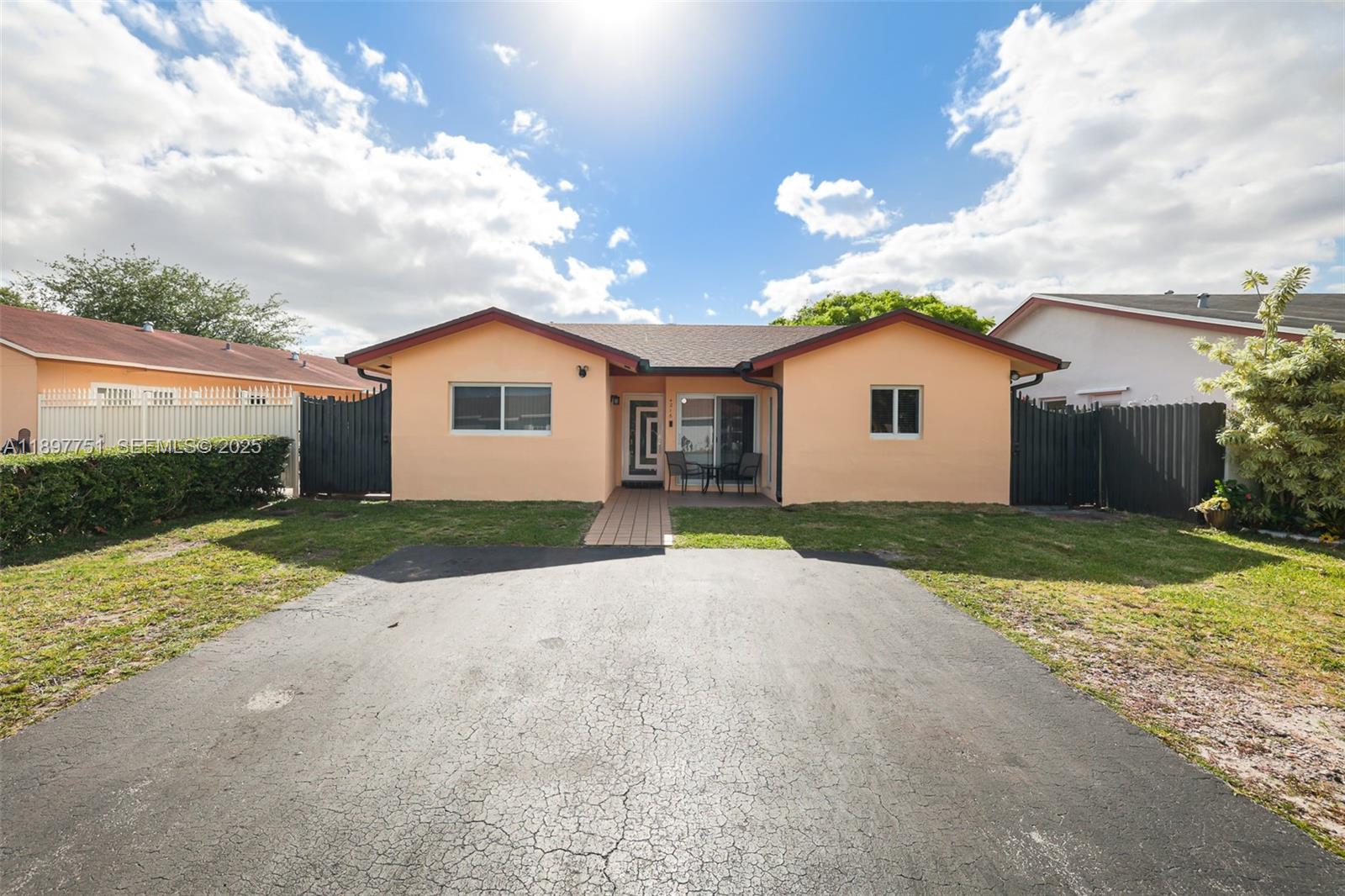 4216 Southwest 138th Court Miami, FL 33175 - Photo 19 of 54