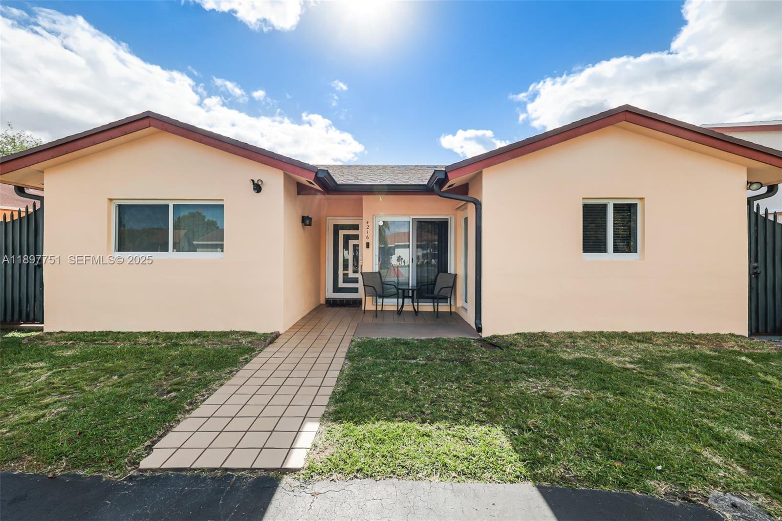 4216 Southwest 138th Court Miami, FL 33175 - Photo 2 of 54