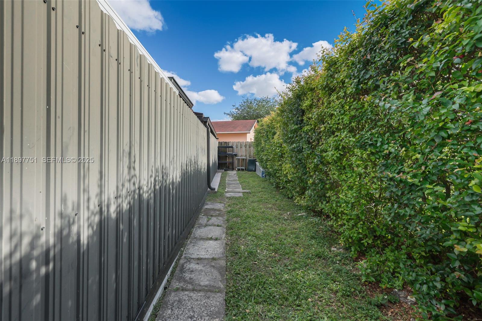 4216 Southwest 138th Court Miami, FL 33175 - Photo 45 of 54