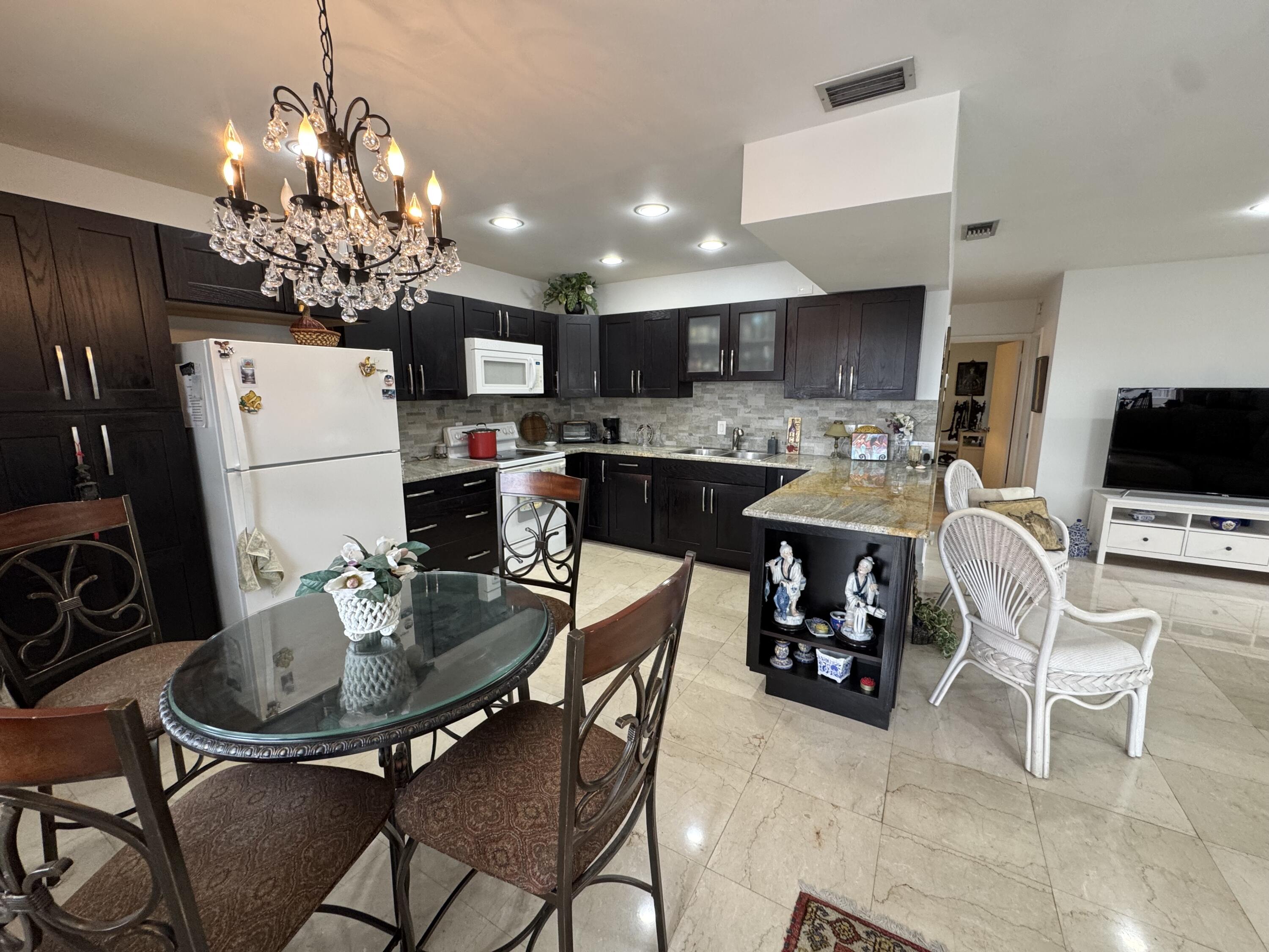 5505 North Ocean Boulevard, Unit 5203 Ocean Ridge, FL 33435 - Photo 3 of 20 IMG_7504