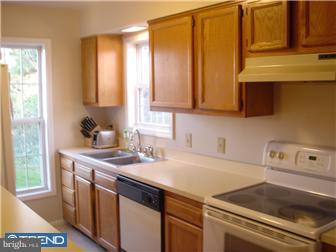 2759 Willits Road Philadelphia, PA 19114 - Photo 3 of 7 Gallery Image 3