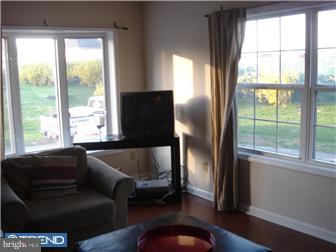 2759 Willits Road Philadelphia, PA 19114 - Photo 5 of 7 Gallery Image 5