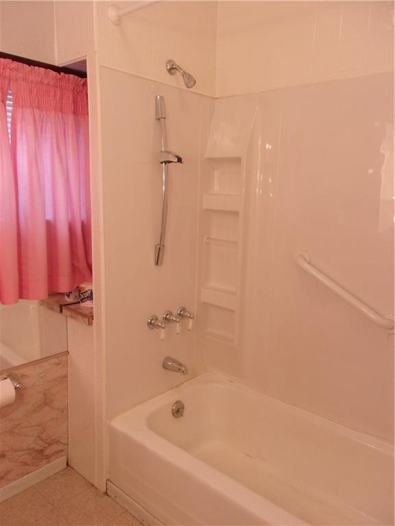 3 Maple Street Trafford, PA 15085 - Photo 12 of 24 Full bath on 2nd floor.