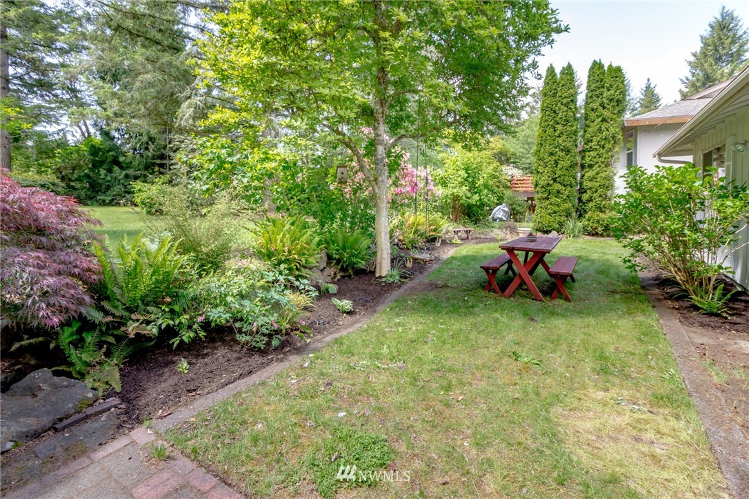 9012 Ridgeview Circle West University Place, WA 98466 - Photo 24 of 25 Gallery Image 24