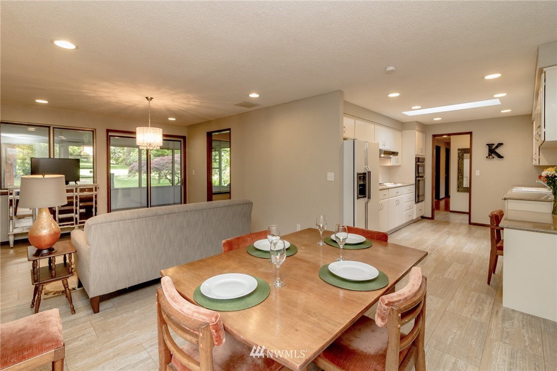 9012 Ridgeview Circle West University Place, WA 98466 - Photo 6 of 25 Gallery Image 6